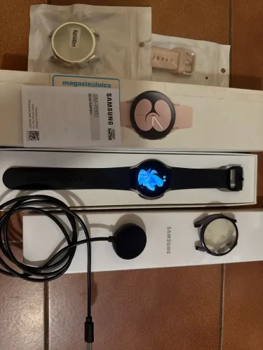 Relógio Samsung galaxy watch4 semi novo