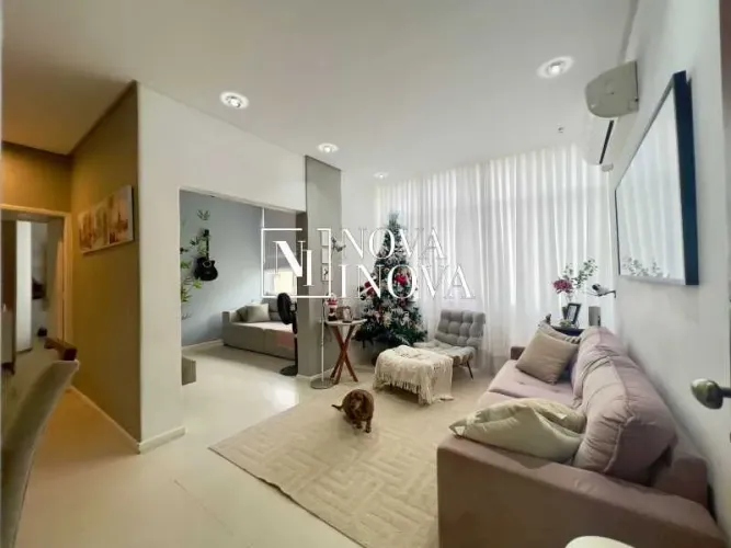 Apartamento - Padrão / Residencial / Copacabana