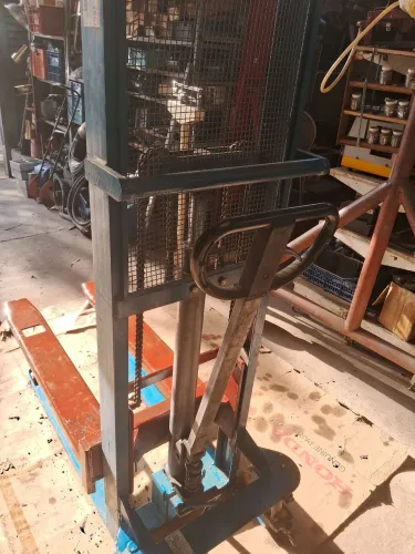 Transpaleteira 1.000kg
