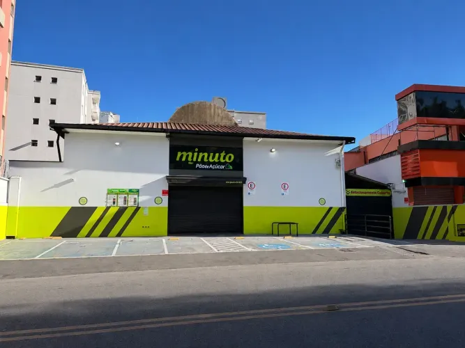 Galpão/Depósito/Armazém para aluguel com 1100 metros quadrados