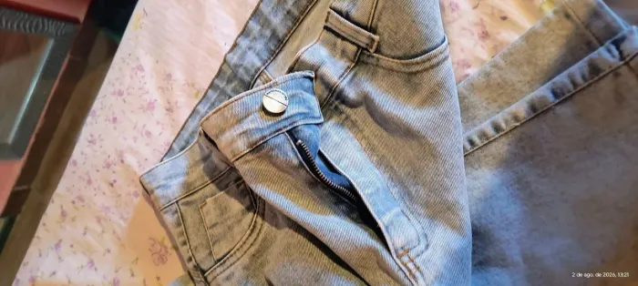 Calça jeans feminina Forever 21 lavagem Clara tamanho 40