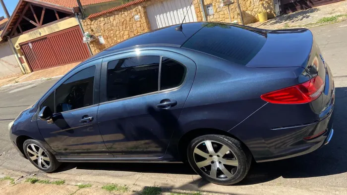 Peugeot 408 Sedan Allure 2.0 Flex 16V 4P Aut. 2012