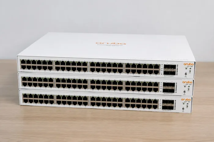 Switchs Aruba 1830 48P - 3 unidades 