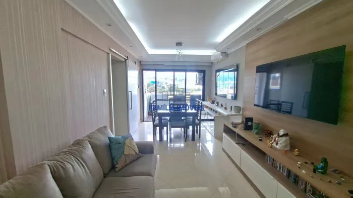 Apartamento à venda 2 quartos elevador Ponta da Praia Santos/SP