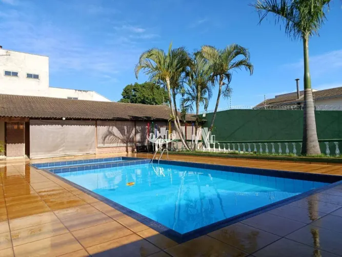 Salão de festas à venda por R$ 750.000 - Columbia - Londrina/PR