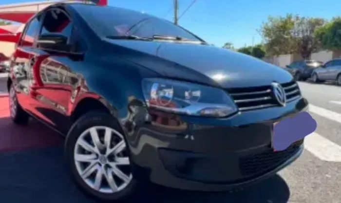 Volkswagen Fox 1.0 MI Total Flex 8V 5P 2013