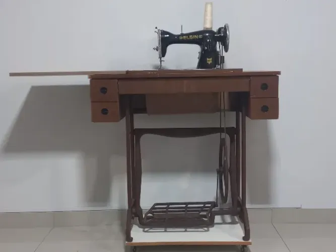Máquina de costura