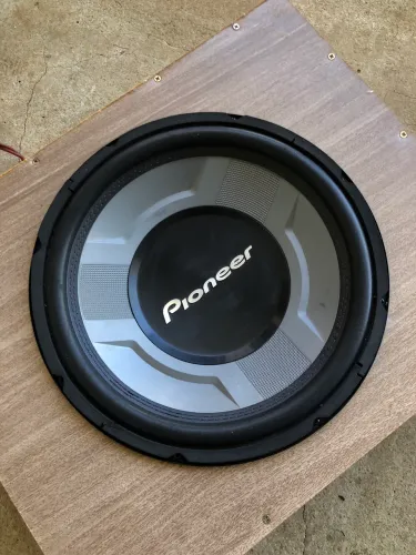 Subwoofer Pioneer 350w