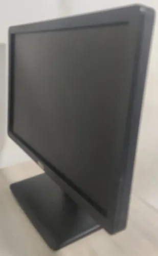 Monitor Dell LED 19 Polegadas VGA