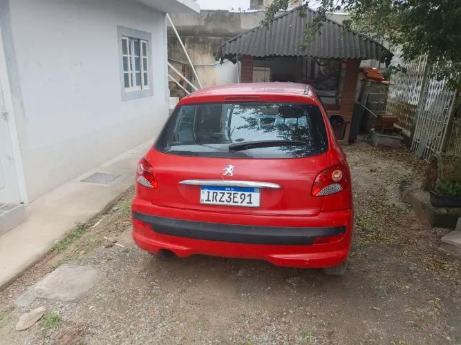 Peugeot 207 XR 1.4 Flex 8V 3P 2012
