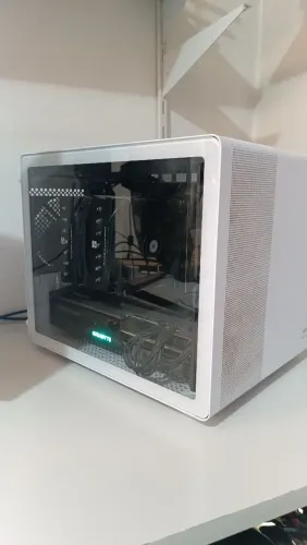 PC Gamer Ryzen 5 7600X + RX 7700 XT 12GB | 16GB DDR5 | SSD 1TB NVMe
