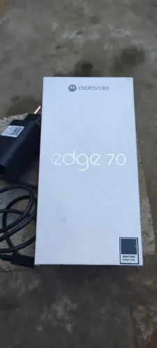 Vendo ou troco. Moto ede 70 zerado com todos os acessórios i com nota fiscal 