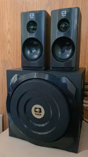 Caixa de som C3 tech Potente, subwoofer, excelente qualidade de som 45w SP 242LS BK