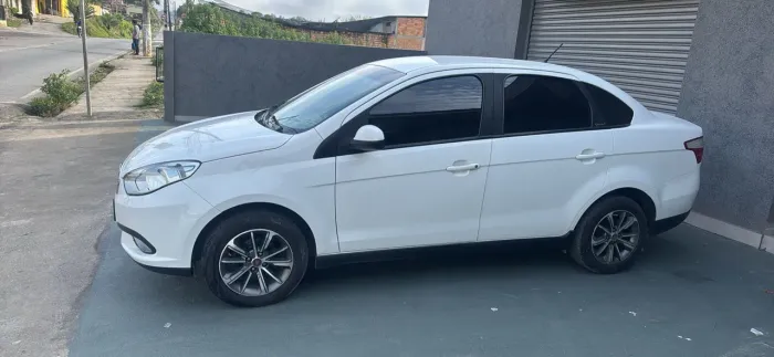 Fiat Grand Siena Attrac. 1.4 EVO F.flex 8V 2019
