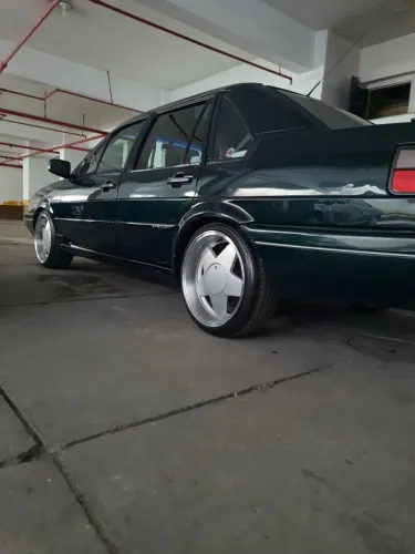 Volkswagen Santana Exclusiv 2.0 MI/ Executivo 2.0i 1997