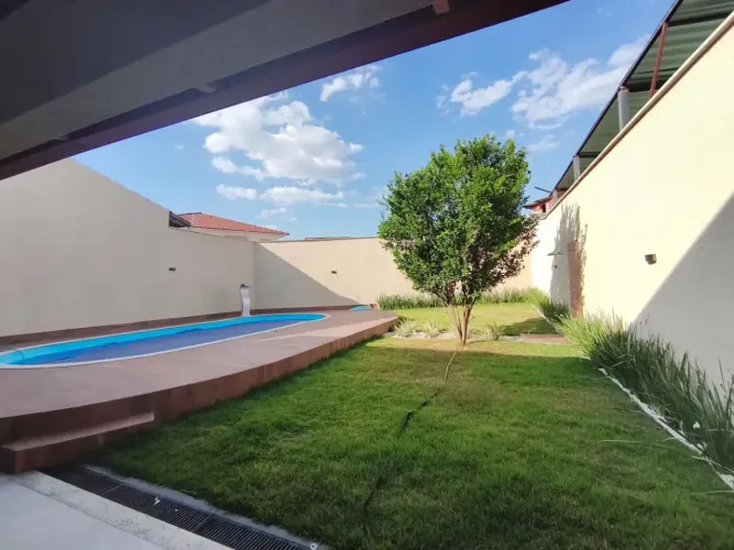 Casa à Venda no Setor Bueno em Goiânia-GO codigo: 353942
