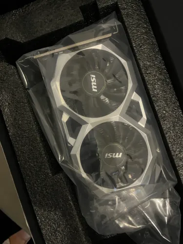 Placa de vídeo GAMERS - GTX 1650 VENTUS 4gb vram