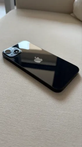 iPhone 13 128GB Meia-Noite - Ótimo Estado