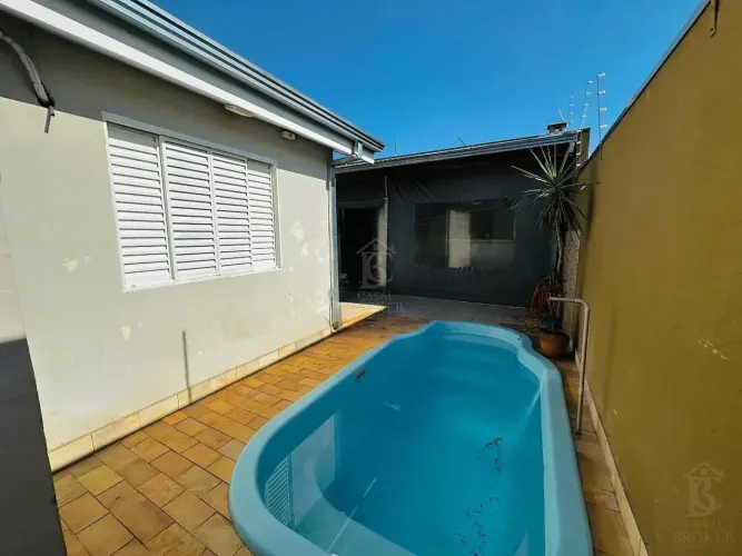 Casa 5 Quartos com Piscina - Jardim Damasco I REF: 2253