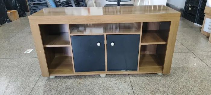 Vendo Rack simples para TV