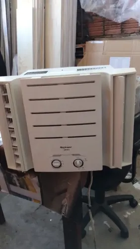 Ar de janela 7500