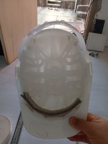 Capacete de construção civil branco