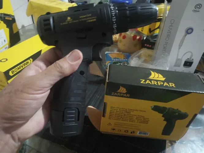 Parafusadeira Zarpar 2000 R/Min Impacto Nova na caixa (aceito cartão)