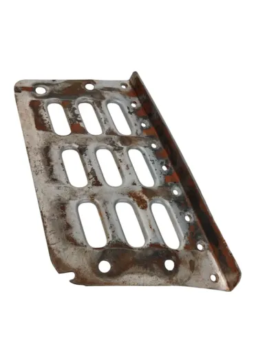 Chapa Pisante Estribo Esquerdo Volvo 2021 20360788