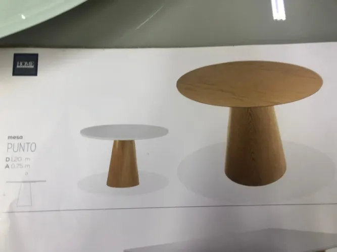 MESA REDONDA À VENDA - ÓTIMA OPORTUNIDADE!