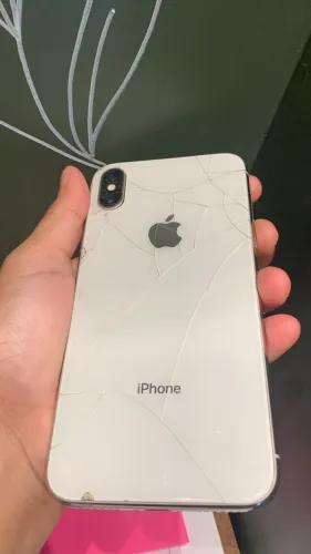 iPhone X