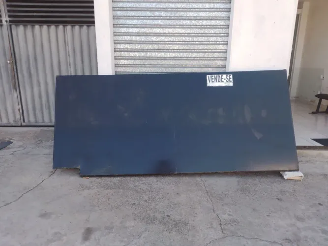 Toldo usando