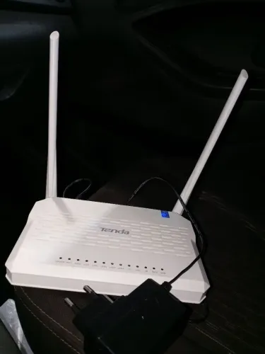 Modem Roteador TENDA