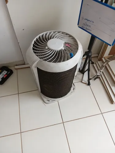 Split 220v SEMI NOVO aceito TROCAS