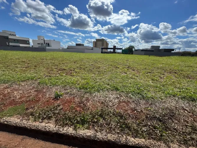 Terreno Área em Jaú