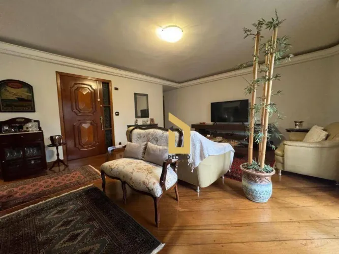 Aparamento à Venda | 220 metros | 3 suítes | 1 Escritório | 4 Vagas | Alto de Santana São