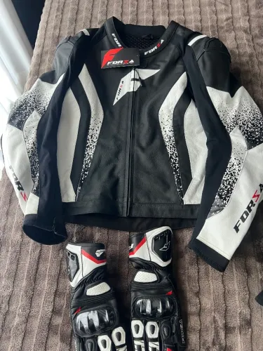 KIT COMPLETO RACING FORZA MUGELLO PRO + KYT + MACNA + BOTA FORZA
