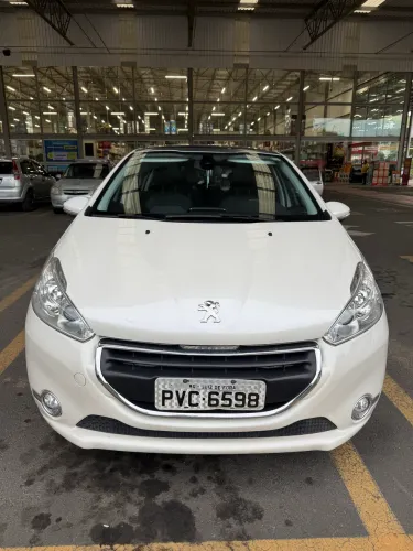 Peugeot 208 Griffe 1.6 Flex 16V 5P Aut. 2015