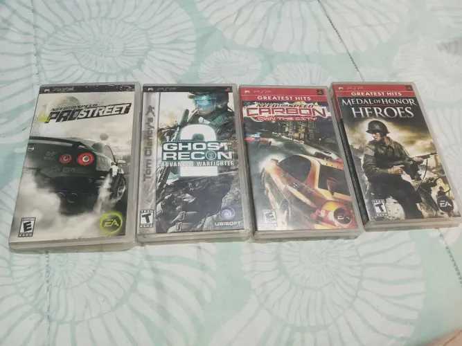 4 Jogos físicos para o console PlayStation Portable (PSP), LEIA O ANÚNCIO