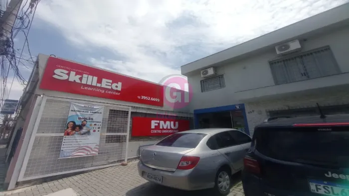 CASA COMERCIAL em JACAREÍ - SP, CENTRO