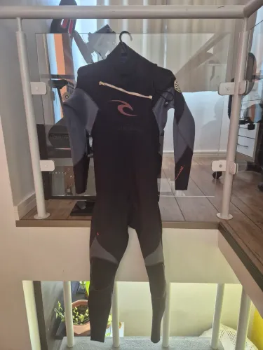 Dois Sleeve - roupa de borracha surf