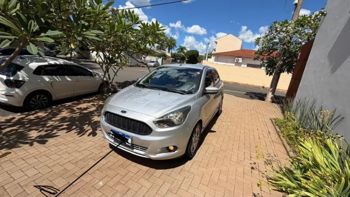 Ford KA SEL 1.5 16V Flex 5P 2015