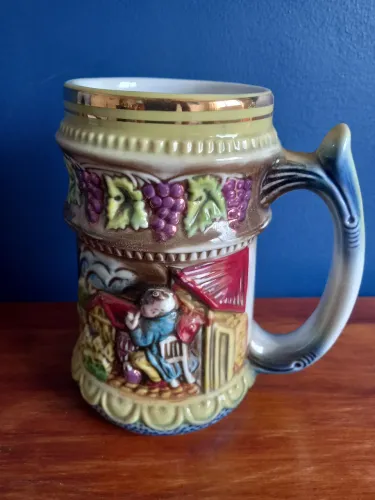 Caneca de Chopp grande antiga vintage 600ml
