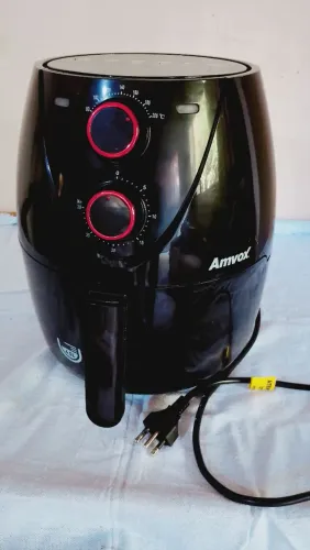 Fritadeira elétrica Air fryer Amvox ARF 1205 4,5 litros 127 v