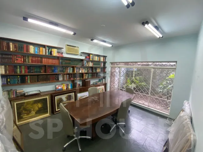 Casa a venda e Locação Vila Mariana, 8 quartos, 3 suítes, 2 vagas , 240m²,