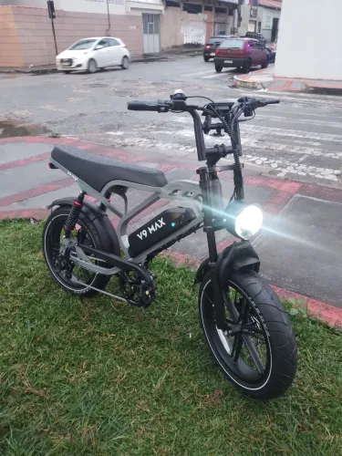 Bicicleta v9 Max nova!!