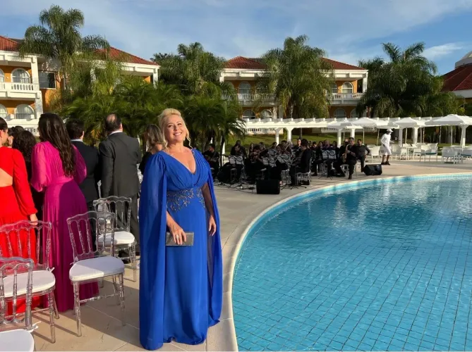 Vestido de Festa Azul Bic Tam. 48 - Impecável | Madrinha/Mãe dos Noivos