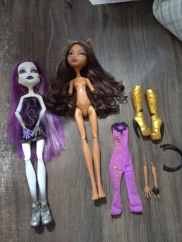 Monster high - spectra e clawdeen G1 juntas