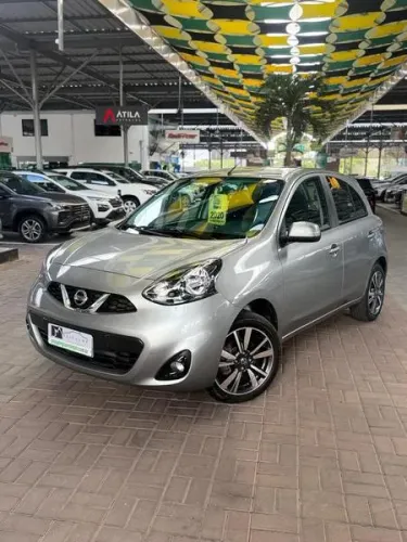 Nissan March 1.0 12V Flex 5P 2020