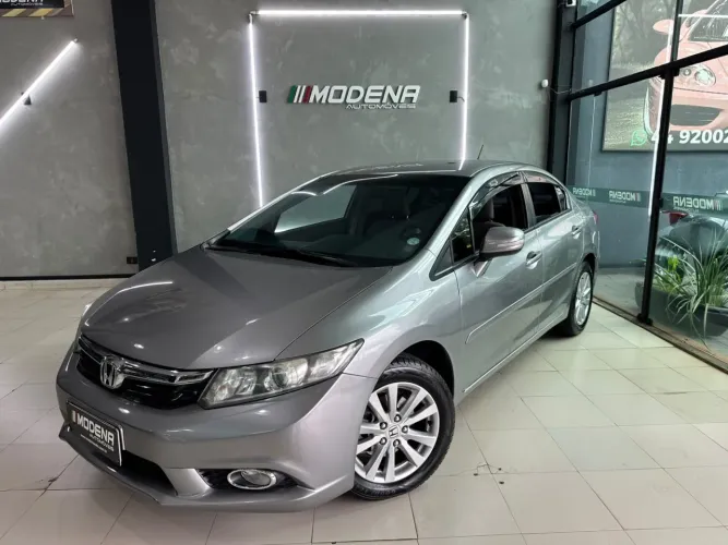 Honda Civic Sedan LXR 2.0 Flexone 16V Aut. 4P 2014