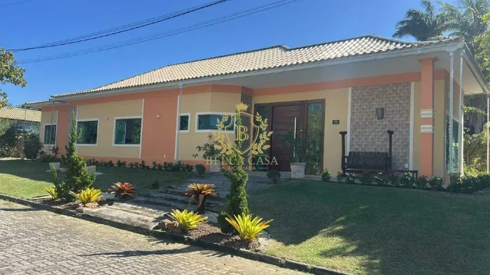 Residência de Luxo em Condomínio 3 Dormitórios (2 Suítes com Closet) Piscina, Sauna e En